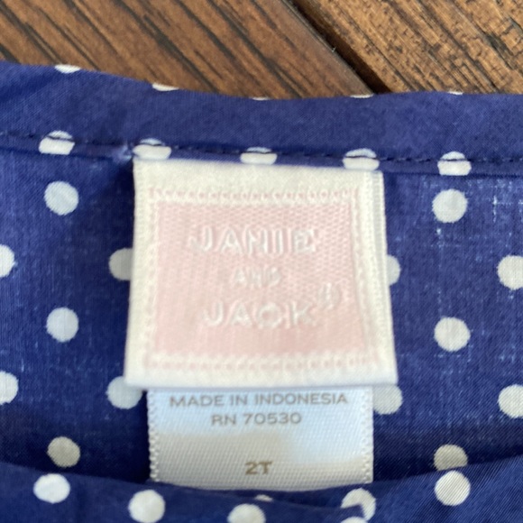 Navy and white Polkadotted blouse. ruffles around neck. button-down. size 2 - Picture 3 of 3